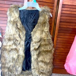 Fur vest